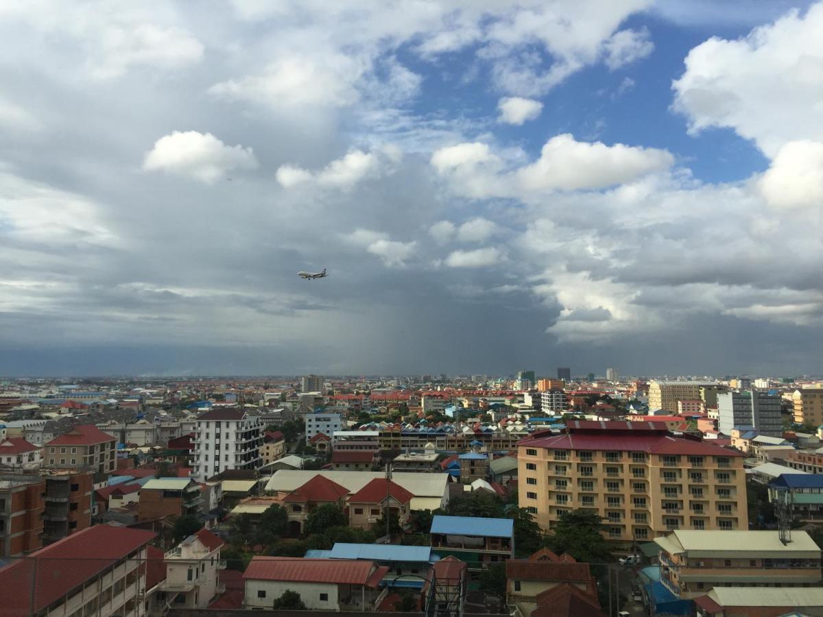 Tian Yi International Hotel 天艺国际酒店 Phnom Penh Eksteriør billede