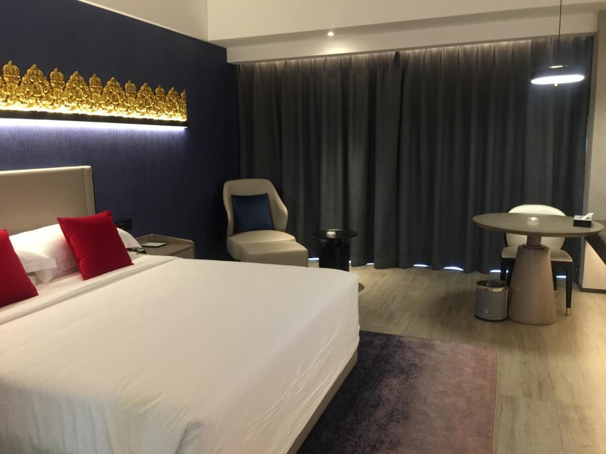 Tian Yi International Hotel 天艺国际酒店 Phnom Penh Eksteriør billede