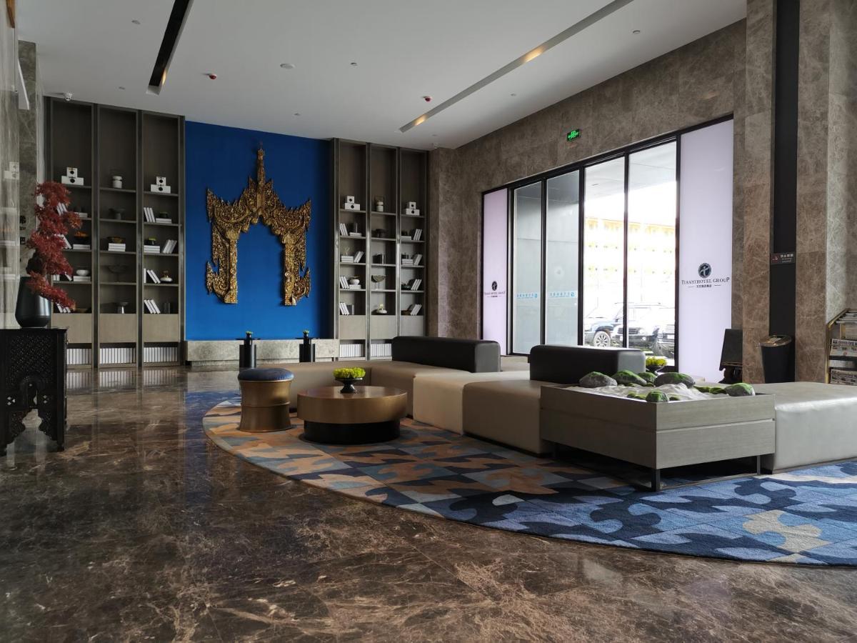 Tian Yi International Hotel 天艺国际酒店 Phnom Penh Eksteriør billede