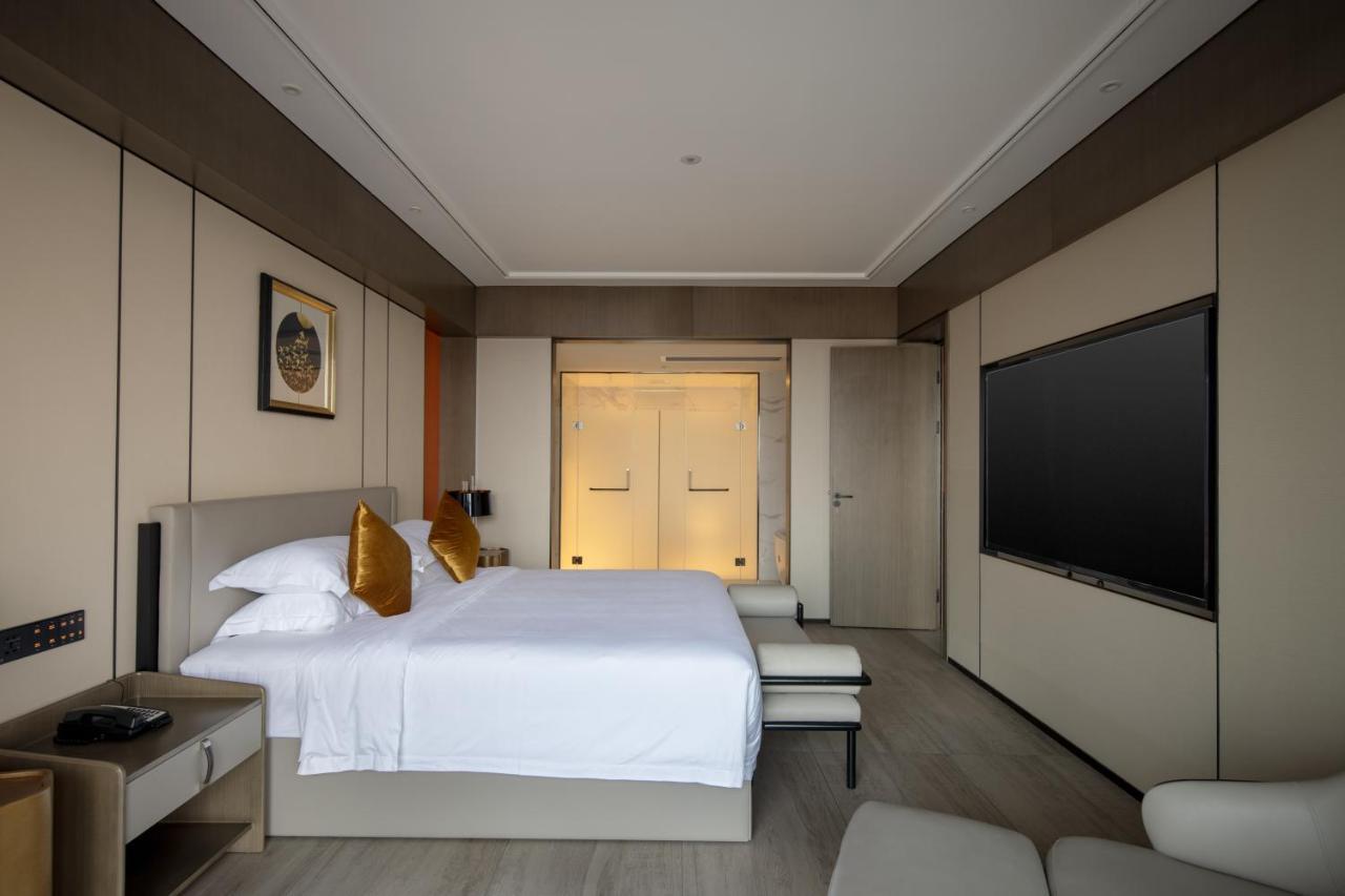 Tian Yi International Hotel 天艺国际酒店 Phnom Penh Eksteriør billede
